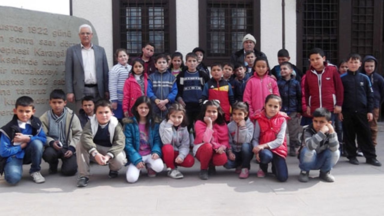 ADSIZ ŞEHİT METİN ÇOBAN İLKOKULU'NDAN ŞEHİR TURU