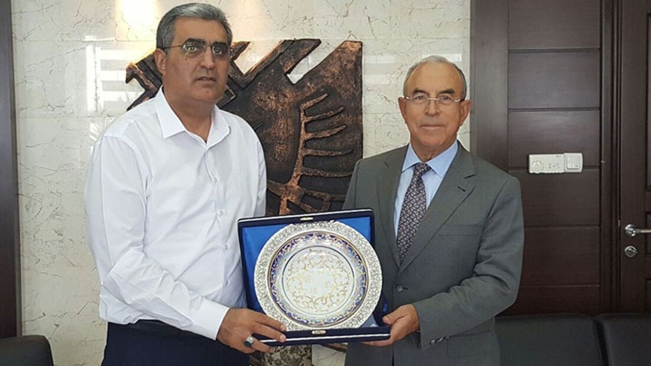 GINOR TORKU'YU TUNUS PAZARINA TAŞIYOR