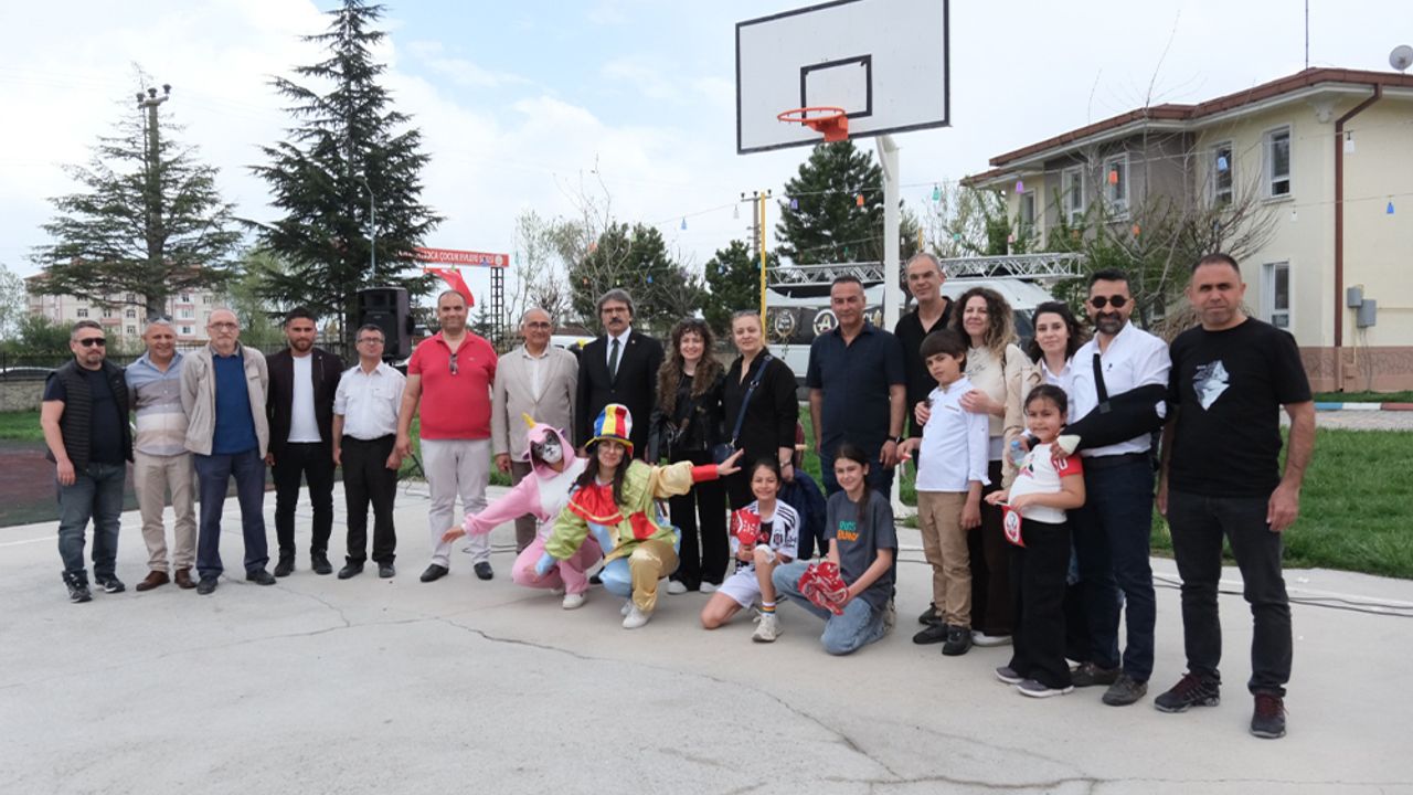 Nasreddin Hoca Çocuk Evleri’nde Bayram Sevinci