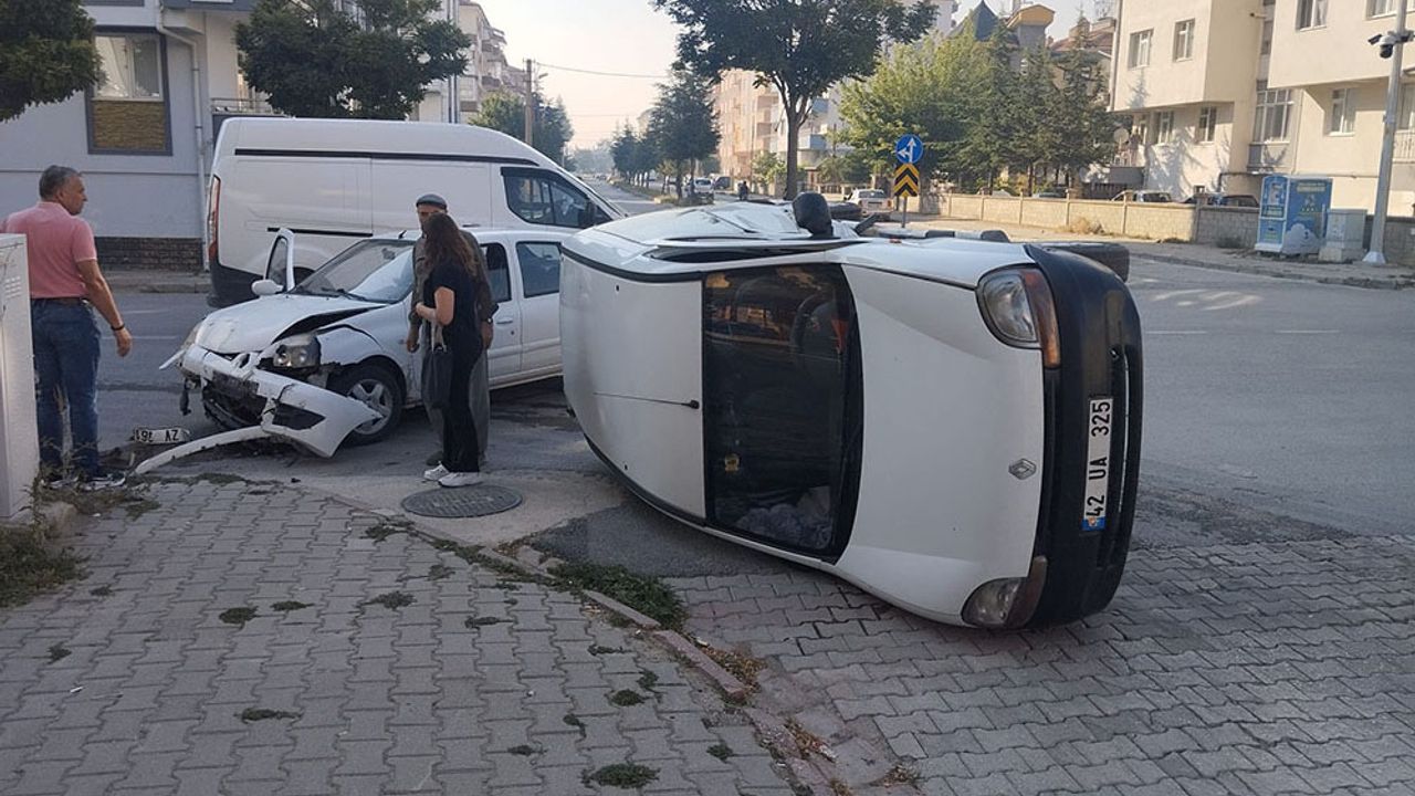 Koşu Yolunda Trafik Kazası: 6 Yaralı
