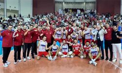 ERKEKLER VOLEYBOLDA DA ŞAMPİYONUZ