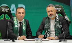 RECEP UÇAR KONYASPOR’A İMZAYI ATTI