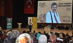 HAYATİ İNANÇ, AKŞEHİR’DE 'CAN VEREN PERVANELER' KONFERANSINI VERDİ