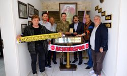 Akşehirspor'dan Albaylara Anlamlı Ziyaret