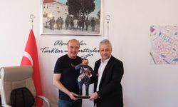 Türkiye Halk Oyunları Federasyonu’ndan Başkan Köksal’a Ziyaret