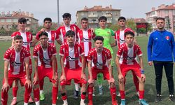 Akşehirspor Kırmızı Karıncalar U17 Takımı Yenilmezlik Serisini Sürdürüyor