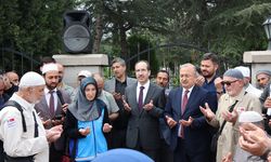 Akşehir’den İlk Hac Kafilesi Dualarla Uğurlandı