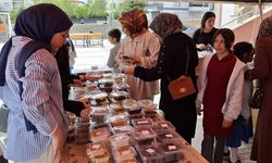 Orhan Erdem İmam Hatip Ortaokulu'ndan Kermes