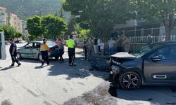 Kileci Mahallesi'nde Trafik Kazası: 2 Yaralı
