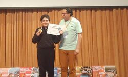 Eren Karakoç, Ödülünü Boğaziçi Üniversitesi’nde Aldı