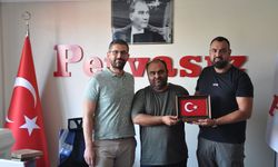 Gazetemize Bayraklı Teşekkür