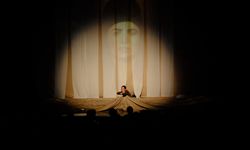 “Kurtuluşun Kadınları” Tiyatrosu ile Anlamlı Final