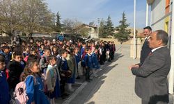 Kaymakam Taşavlı Öğrencilerin Tatil Heyecanına Ortak Oldu