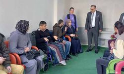 Topaloğlu, Özel Öğrenciler ve Aileleriyle Bir Araya Geldi