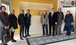 AK Parti Teşkilatından Sevgi Rehabilitasyon Merkezi’ne 25. Yıl Ziyareti