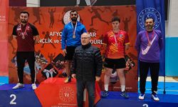 Asım Emir Şahin’den Gururlandıran Başarı