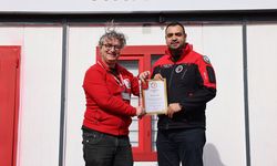 Abdullah Yağcı’ya Kızılay’dan Altın Madalya