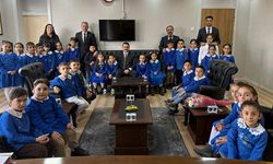 Atatürk İlkokulu Öğrencilerinden Kaymakam’a Ziyaret