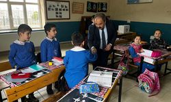 İşcan'dan İki Mahalle Okuluna Ziyaret