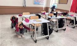 Yunak Okullarında Deprem Tahliye Tatbikatı