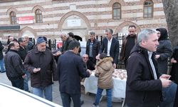 Alparslan Türkeş İçin Mevlid Okutulup Lokma Dağıtıldı