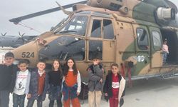 Mehmetçik Yunaklı Minikleri Gökyüzünün Kartallarıyla Buluşturdu