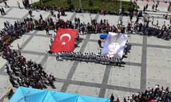 Akşehir’de 19 Mayıs Coşkusu Cumhuriyet Meydanı’nı Sardı