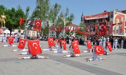 19 Mayıs Coşkusu Cumhuriyet Meydanı’nda