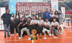 Akşehir Tarık Buğra Sosyal Bilimler Lisesi Türkiye Üçüncüsü Oldu