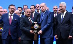 Genel Sekreter Tuna’ya Cumhurbaşkanından Hizmet Şeref Belgesi