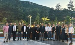 Eğitim-İş Akşehir, Yıl Sonu Dayanışma Yemeğinde Buluştu
