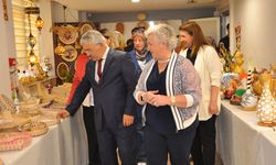 KOMEK Yıl Sonu Sergisi ve Kermesi Yoğun Katılımla Açıldı