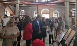 Minik Sanatçılardan “Hayallerin Işığı” Resim Sergisi