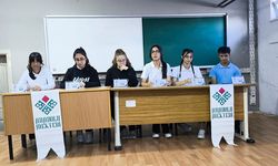Yunak'ta 'Anadolu Mektebi Yazar Okumaları' Paneli