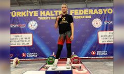 Akşehirli Halterci Medine Köse Milli Takım Kampında