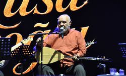 Musa Eroğlu Akşehir'de Türkü Ziyafeti Sundu