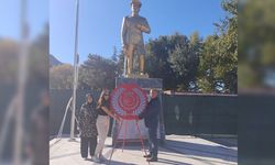 CHP Akşehir’den 103. Kuruluş Yıl Dönümü Öncesi Çelenk Töreni