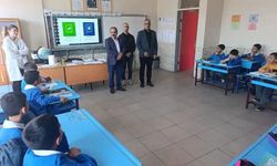 Mahmut İşcan’dan Turgut Okullarına Ziyaret