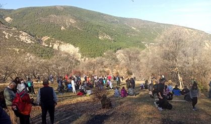 HEM YÜRÜYÜŞ HEM TANITIM (FOTOĞRAFLAR İÇİN TIKLAYINIZ)