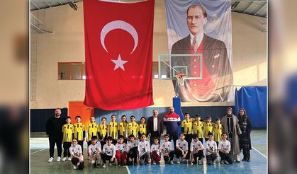 Yunak'ta Geleneksel Çocuk Oyunları Turnuvası Heyecanı
