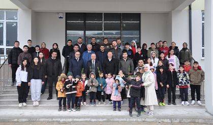 Çam Fidanları Toprakla Buluştu