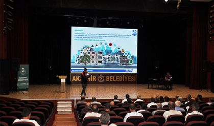 7 İlçeden 229 Muhtar Eğitime Katıldı
