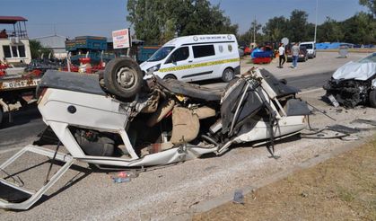 Yalvaç’ta Feci Kaza 1’i Ağır 3 Yaralı