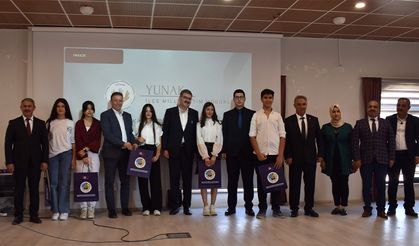 Başarılı Öğrencilere Ödül Töreni