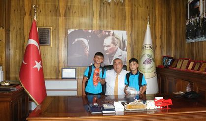 Başkan Akbuğa Öğrencileri Spora Teşvik Ediyor