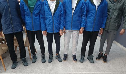 Eğitim Gönüllüsünden Yunak’taki Öğrencilere Kıyafet ve Eğitim Materyali Desteği