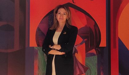 Türk Eserleri Bakü’deki “Zamansız ve Mekânsız” Sergisinde Yer Aldı