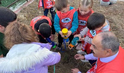 Yunak Merkez Anaokulunda "Cömert Ağaç" Etkinliği