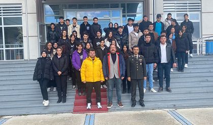 Yunak'ta Öğrencilere Milli Savunma Üniversitesi Tanıtıldı