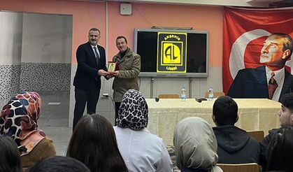 Başhekim Erdem, Öğrenciler ile Kariyer Günleri’nde Buluştu